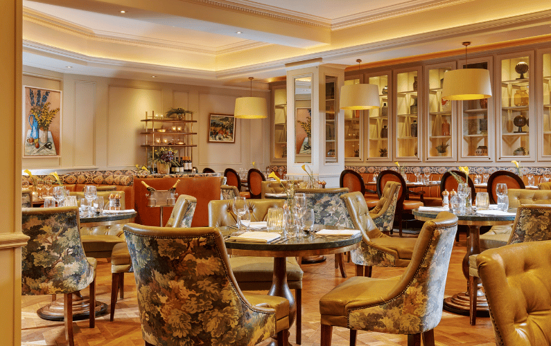 Castlecourt Hotel