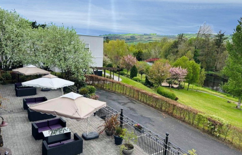 Woodford Dolmen Hotel