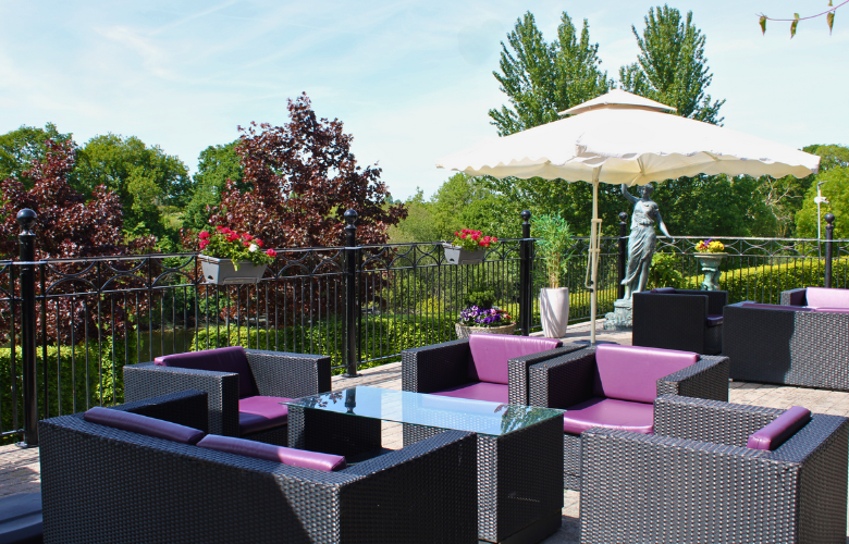 Woodford Dolmen Hotel
