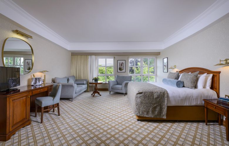 Killarney Plaza Hotel & Spa