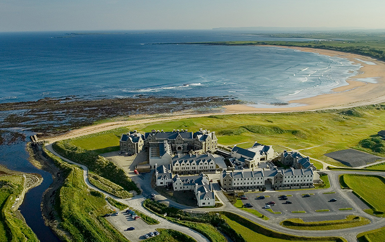 Trump international golf links  hotel doonbeg clare image www.irelandhotels.com_v2