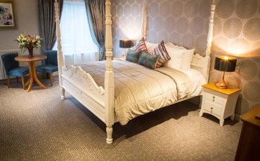 Longcourt house hotel image www.irelandhotels.com_v2