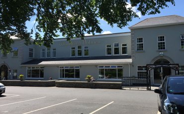 Woodford Dolmen Hotel